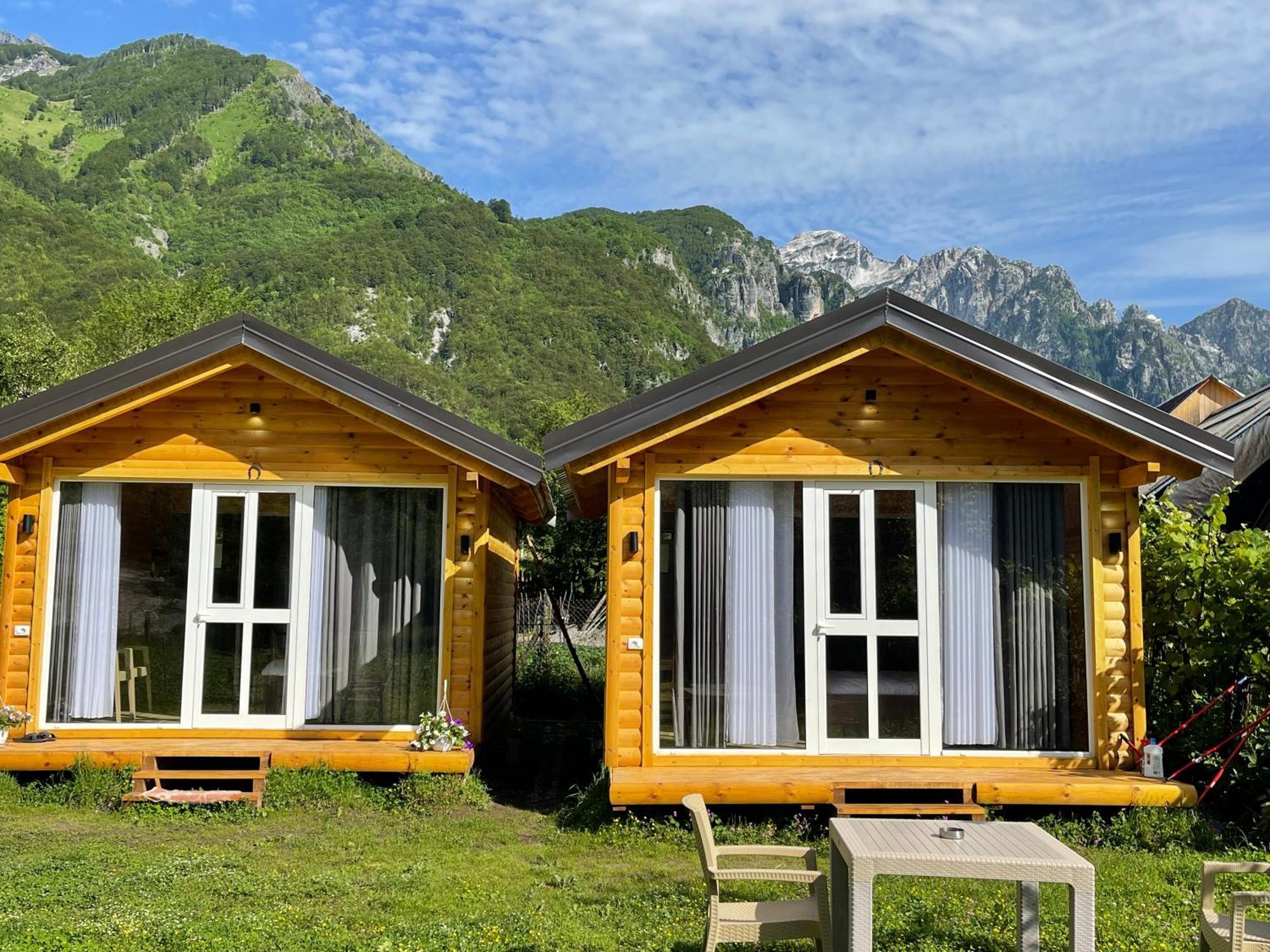 Thethi Mountain Villas Exteriör bild