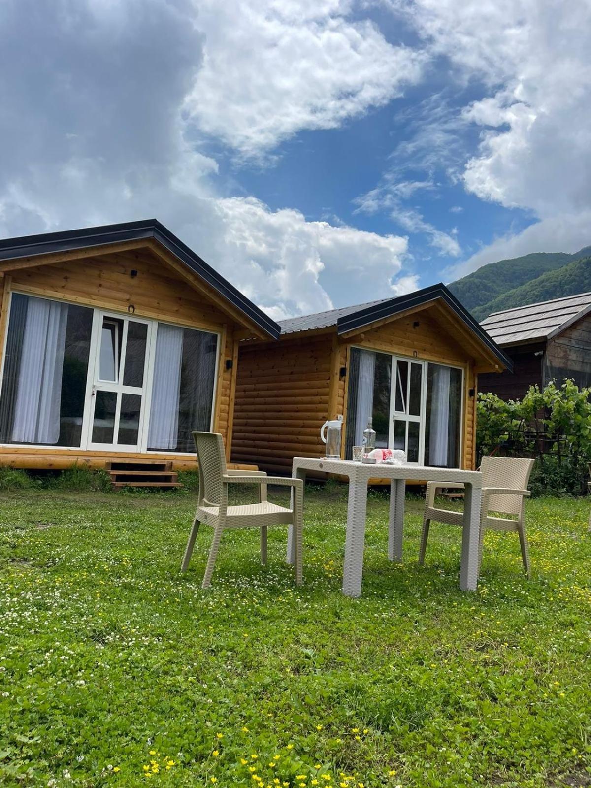 Thethi Mountain Villas Exteriör bild