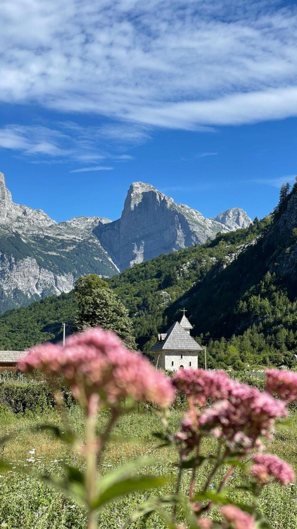 Thethi Mountain Villas Exteriör bild