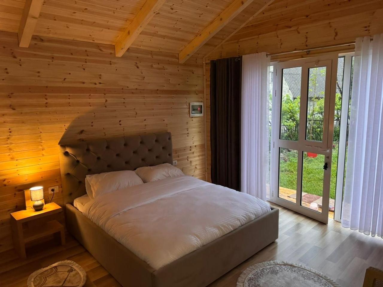 Thethi Mountain Villas Exteriör bild