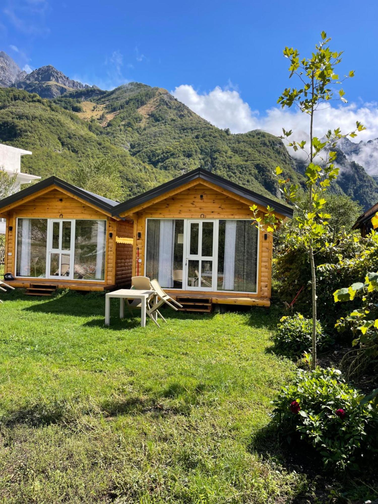 Thethi Mountain Villas Exteriör bild