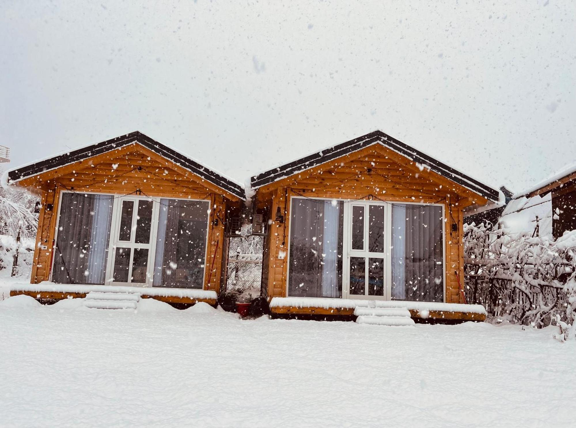 Thethi Mountain Villas Exteriör bild